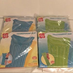 🎉 BUNDLE OF 4 pool floats 🎉